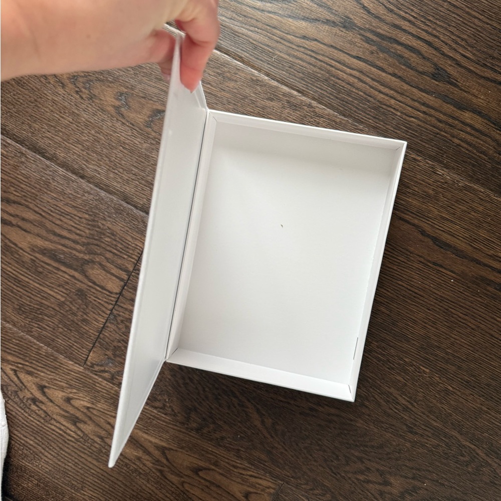 Cloth + Paper | Archive Box - Picture 3 of 3